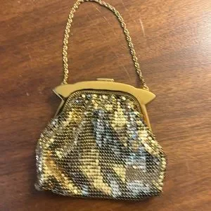 バッグ WHITIN & Davis. Bag Vintage Whiting & Davis Dark Blue Diamond Mesh Bag W/ Box